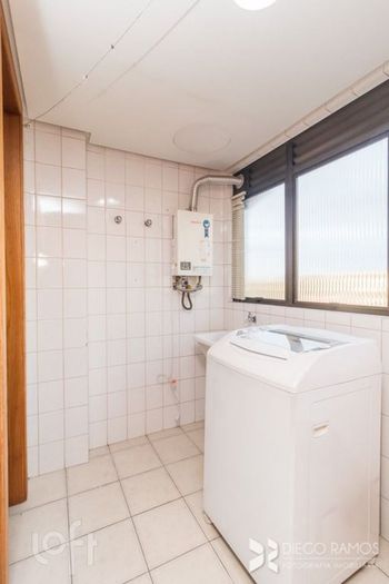 Foto 16 do(a) Apartamento de 2 quartos à venda em Chácara das Pedras, Porto Alegre