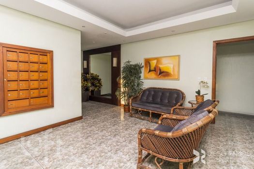 Foto 19 do(a) Apartamento de 2 quartos à venda em Chácara das Pedras, Porto Alegre