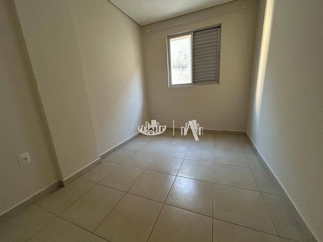 Foto 3 do(a) Apartamento de 1 quartos à venda em Parque Residencial Joaquim Toledo Piza, Londrina