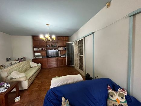 Foto 5 do(a) Casa de 3 quartos à venda em San Fernando, Londrina