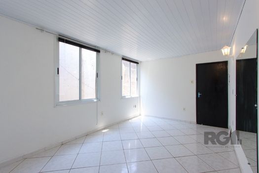 Foto 4 do(a) Apartamento de 2 quartos à venda em Centro Histórico, Porto Alegre