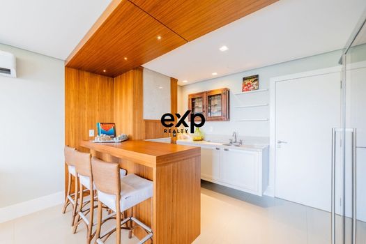 Foto 36 do(a) Apartamento de 4 quartos à venda em Três Figueiras, Porto Alegre