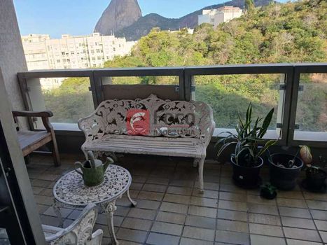 Foto 2 do(a) Apartamento de 2 quartos à venda em Flamengo, Rio de Janeiro