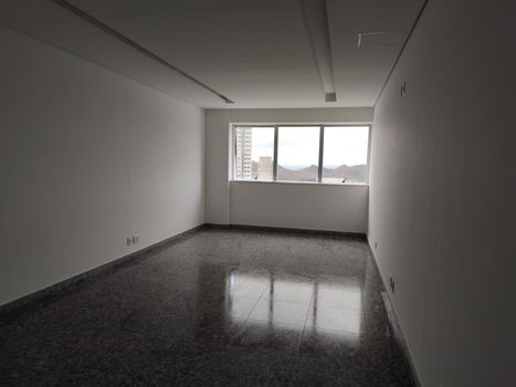 Foto 3 do(a) Sala / Conjunto Comercial false à venda em Vila da Serra, Nova Lima
