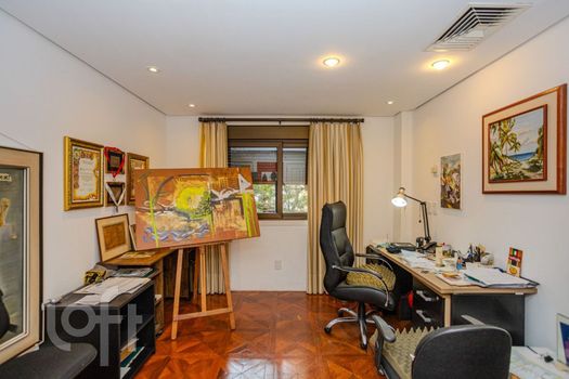 Foto 17 do(a) Apartamento de 3 quartos à venda em Bela Vista, Porto Alegre