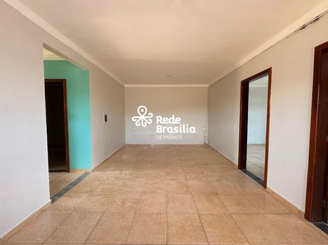 Foto 3 do(a) Casa de 3 quartos para alugar em Riacho Fundo II, Brasília