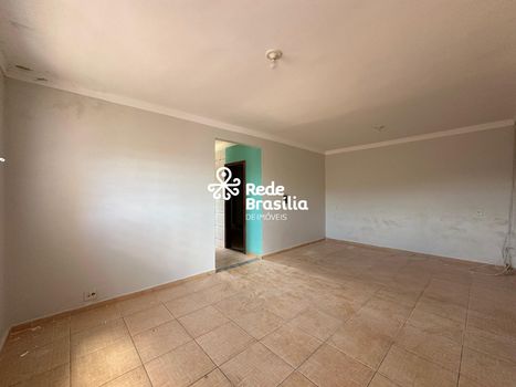 Foto 4 do(a) Casa de 3 quartos para alugar em Riacho Fundo II, Brasília