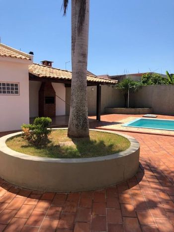 Foto 2 do(a) Casa de 4 quartos à venda em Ipanema, Araçatuba