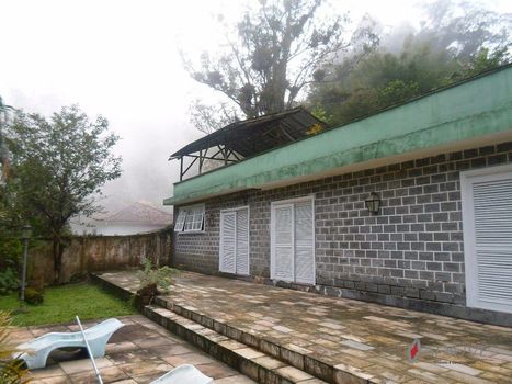 Foto 3 do(a) Casa de 6 quartos à venda em Independência, Petrópolis