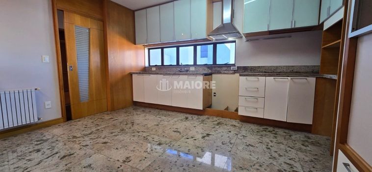 Foto 30 do(a) Apartamento de 4 quartos à venda em Medianeira, Caxias do Sul