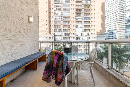 Foto 12 do(a) Apartamento de 2 quartos à venda em Vila Nova Conceição, São Paulo