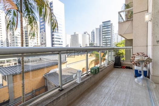 Foto 10 do(a) Apartamento de 2 quartos à venda em Vila Nova Conceição, São Paulo