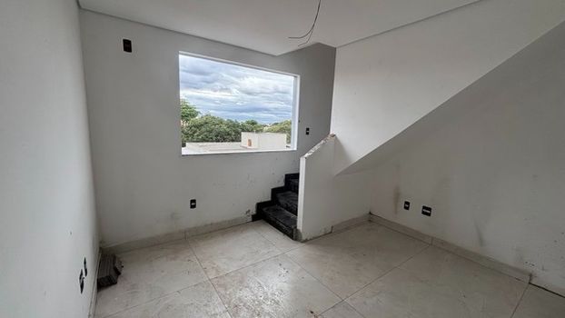 Foto 4 do(a) Cobertura de 3 quartos à venda em Candelária, Belo Horizonte