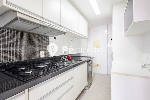 Foto 13 do(a) Apartamento de 3 quartos à venda em Vila Bertioga, São Paulo
