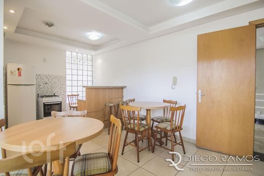 Foto 10 do(a) Apartamento de 2 quartos à venda em Petrópolis, Porto Alegre