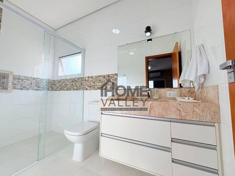 Foto 13 do(a) Casa em Condomínio de 4 quartos à venda em Jardim São Marcos, Valinhos