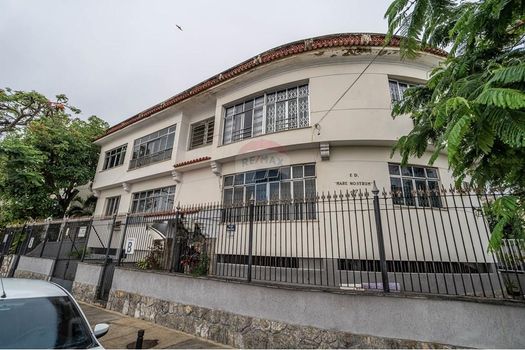 Foto 35 do(a) Apartamento de 2 quartos à venda em Praia da Bandeira, Rio de Janeiro