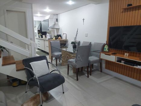 Foto 2 do(a) Casa de 3 quartos à venda em Rio Branco, Canoas