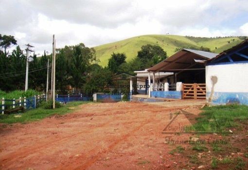 Foto 6 do(a) Fazenda / Sítio / Chácara de 2 quartos à venda em Centro, Lorena