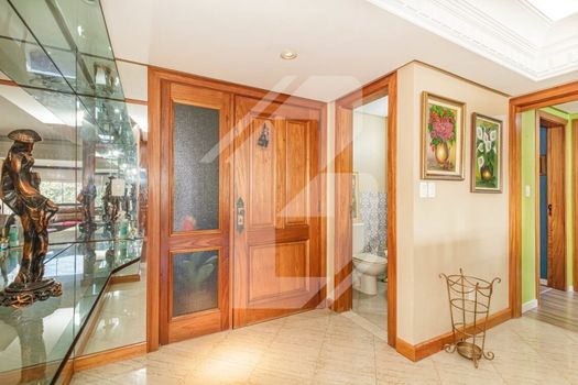 Foto 5 do(a) Apartamento de 3 quartos à venda em Petrópolis, Porto Alegre