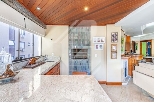 Foto 9 do(a) Apartamento de 3 quartos à venda em Petrópolis, Porto Alegre
