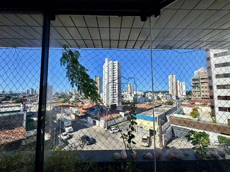 Foto 15 do(a) Apartamento de 3 quartos à venda em Lagoa Nova, Natal