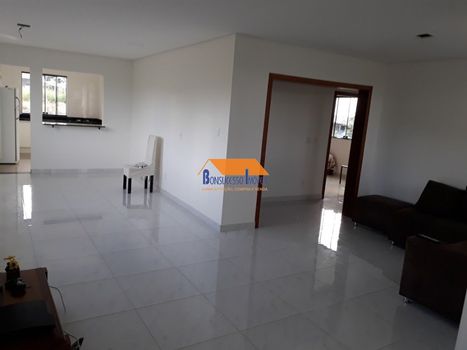 Foto 3 do(a) Casa em Condomínio de 5 quartos à venda em Gran Park, Vespasiano