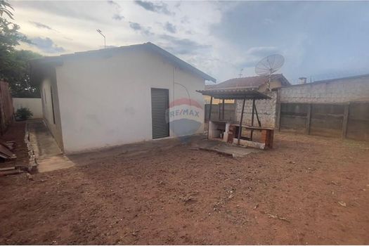 Foto 12 do(a) Casa de 2 quartos à venda em Jardim Aeroporto, Lins