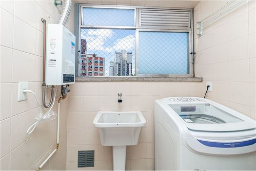 Foto 16 do(a) Apartamento de 3 quartos à venda em Passo da Areia, Porto Alegre