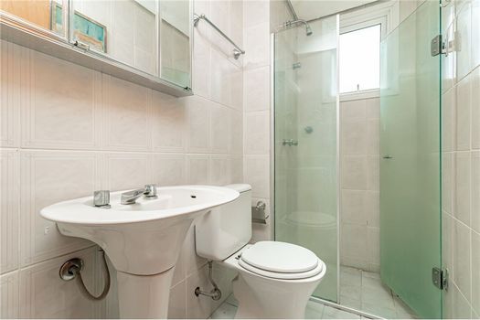 Foto 30 do(a) Apartamento de 3 quartos à venda em Passo da Areia, Porto Alegre