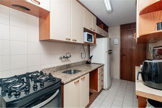 Foto 13 do(a) Apartamento de 3 quartos à venda em Passo da Areia, Porto Alegre
