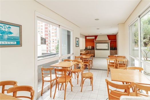 Foto 39 do(a) Apartamento de 3 quartos à venda em Passo da Areia, Porto Alegre