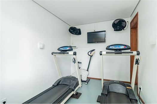 Foto 40 do(a) Apartamento de 3 quartos à venda em Passo da Areia, Porto Alegre