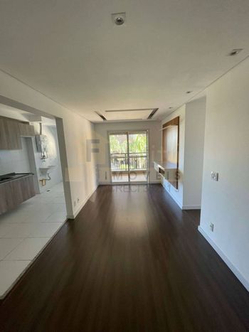 Foto 4 do(a) Apartamento de 3 quartos para alugar em Jardim Tupanci, Barueri