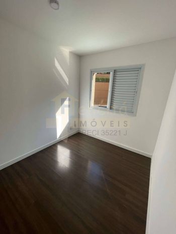 Foto 8 do(a) Apartamento de 3 quartos para alugar em Jardim Tupanci, Barueri