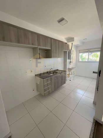 Foto 1 do(a) Apartamento de 3 quartos para alugar em Jardim Tupanci, Barueri