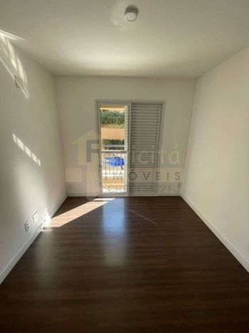 Foto 5 do(a) Apartamento de 3 quartos para alugar em Jardim Tupanci, Barueri