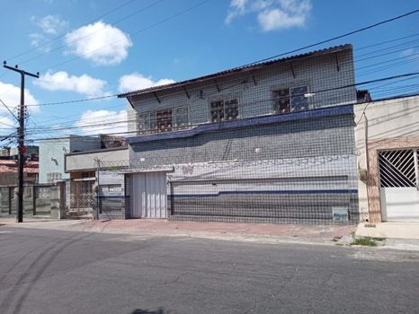 Foto 4 do(a) Casa de 5 quartos à venda em Vila União, Fortaleza