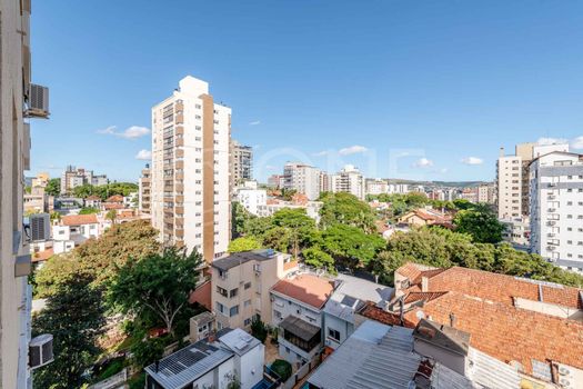 Foto 16 do(a) Apartamento de 2 quartos à venda em Petrópolis, Porto Alegre