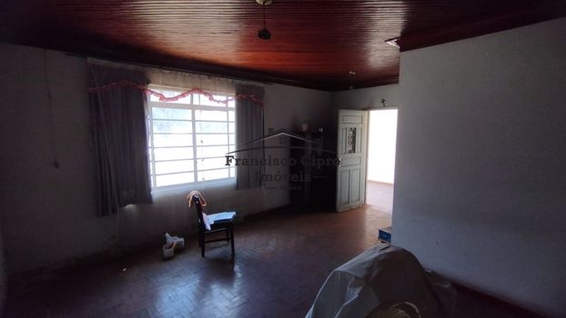 Foto 3 do(a) Casa de 2 quartos à venda em Pedregulho, Guaratinguetá