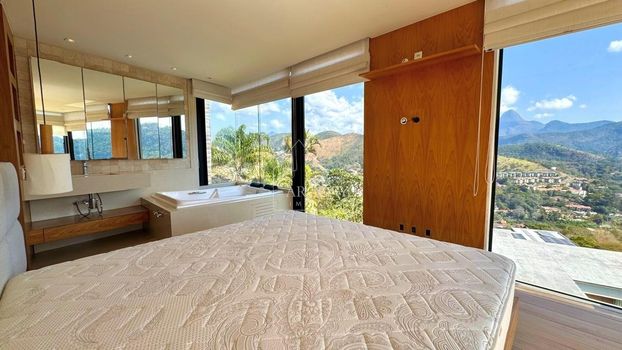 Foto 38 do(a) Casa em Condomínio de 3 quartos à venda em Nogueira, Petrópolis