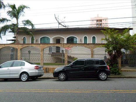 Foto 3 do(a) Casa de 3 quartos à venda em Vila Alpina, Santo André