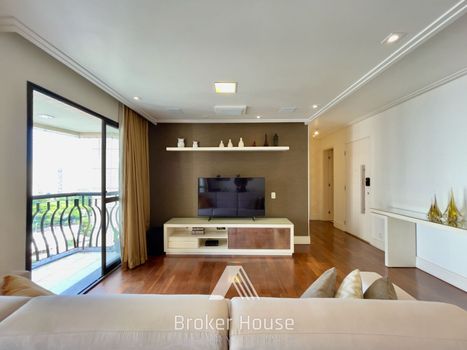 Foto 4 do(a) Apartamento de 4 quartos à venda em Santo Amaro, São Paulo