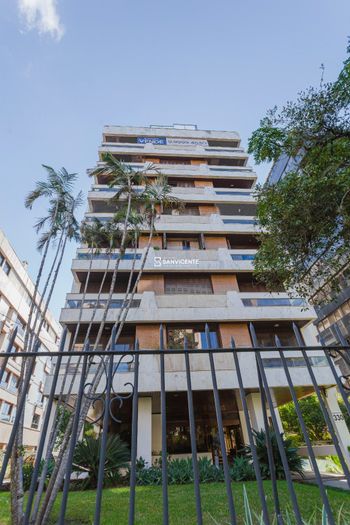 Foto 2 do(a) Cobertura de 3 quartos à venda em Moinhos de Vento, Porto Alegre