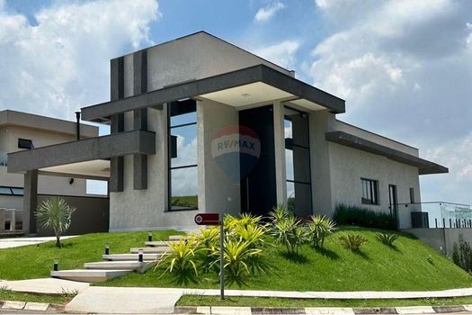 Foto 1 do(a) Casa em Condomínio de 4 quartos à venda em Reserva Nature, Jandira