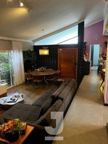 Foto 9 do(a) Casa em Condomínio de 4 quartos à venda em Jardim Jurema, Valinhos