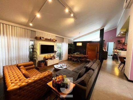 Foto 1 do(a) Casa em Condomínio de 4 quartos à venda em Jardim Jurema, Valinhos