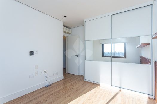 Foto 10 do(a) Cobertura de 3 quartos à venda em Vila Jardim, Porto Alegre