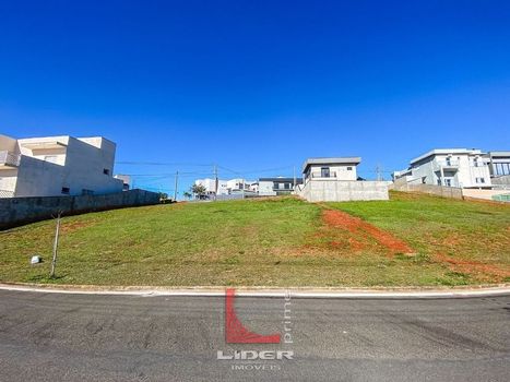 Foto 1 do(a) Terreno false à venda em Condomínio Villa Real de Bragança, Bragança Paulista