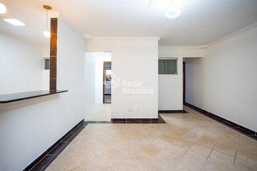 Foto 1 do(a) Apartamento de 2 quartos para alugar em Guará II, Brasília